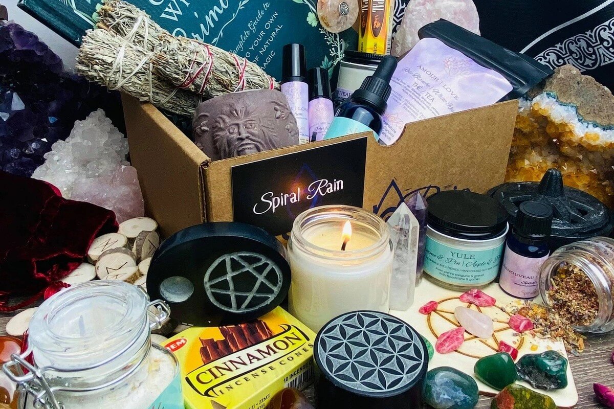 Spiral Rain’s Witch Box Spiral Rain’s Witch Box